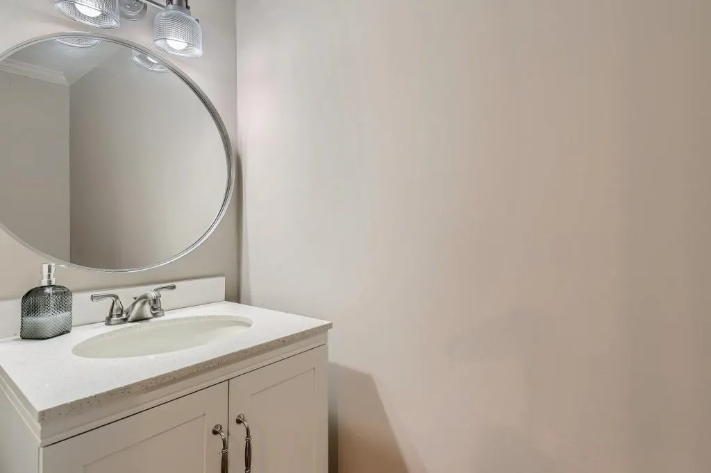 2208 Queen Anne Court, Sandy Springs, Georgia 30350, 3 Bedrooms Bedrooms, ,2 BathroomsBathrooms,Residential,Sold,2208 Queen Anne Court,6969131