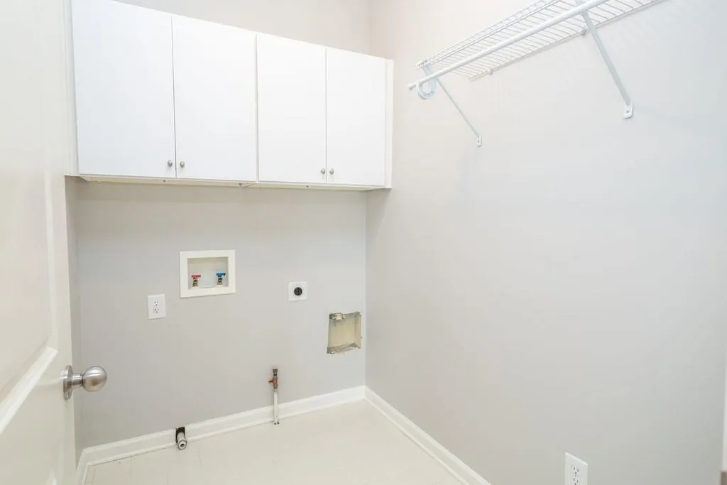 360 Mystic Ridge Lane, Sandy Springs, Georgia 30342, 4 Bedrooms Bedrooms, ,3 BathroomsBathrooms,Residential,Sold,360 Mystic Ridge Lane,6685197