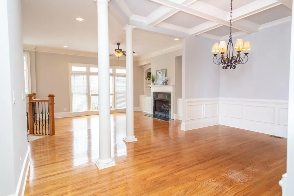 360 Mystic Ridge Lane, Sandy Springs, Georgia 30342, 4 Bedrooms Bedrooms, ,3 BathroomsBathrooms,Residential,Sold,360 Mystic Ridge Lane,6685197