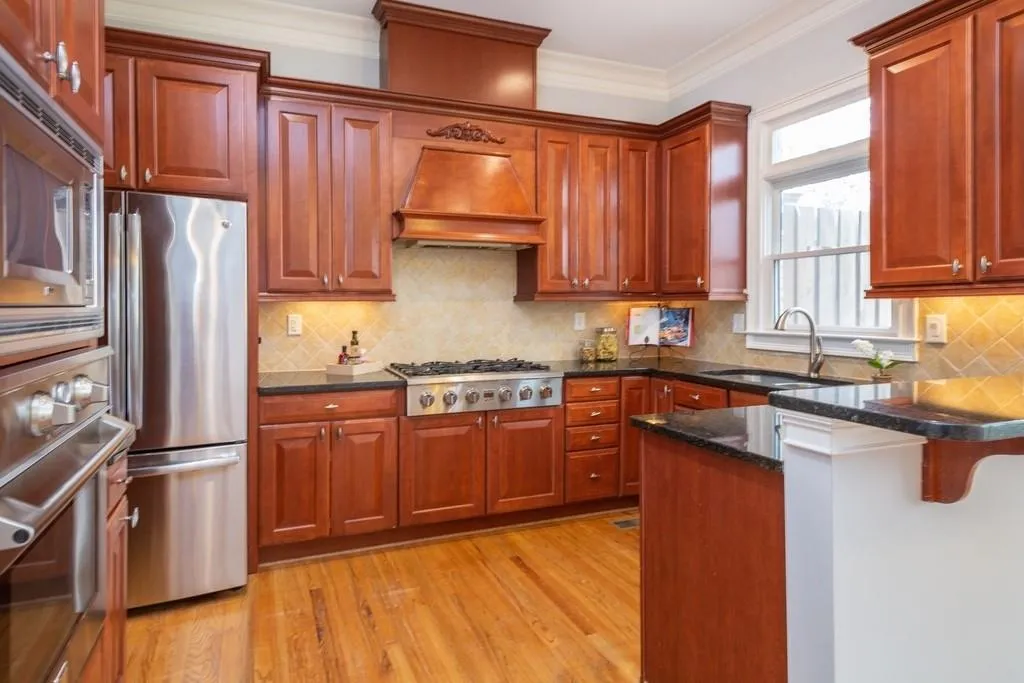 360 Mystic Ridge Lane, Sandy Springs, Georgia 30342, 4 Bedrooms Bedrooms, ,3 BathroomsBathrooms,Residential,Sold,360 Mystic Ridge Lane,6685197