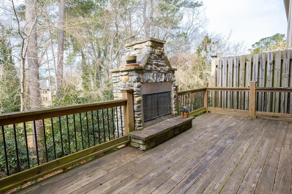 360 Mystic Ridge Lane, Sandy Springs, Georgia 30342, 4 Bedrooms Bedrooms, ,3 BathroomsBathrooms,Residential,Sold,360 Mystic Ridge Lane,6685197