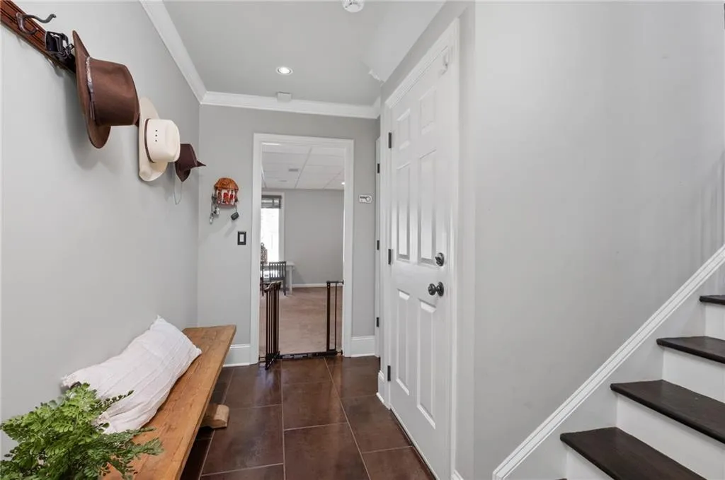4895 High Point Road, Atlanta, Georgia 30342, 4 Bedrooms Bedrooms, ,3 BathroomsBathrooms,Residential,Sold,4895 High Point Road,6849541