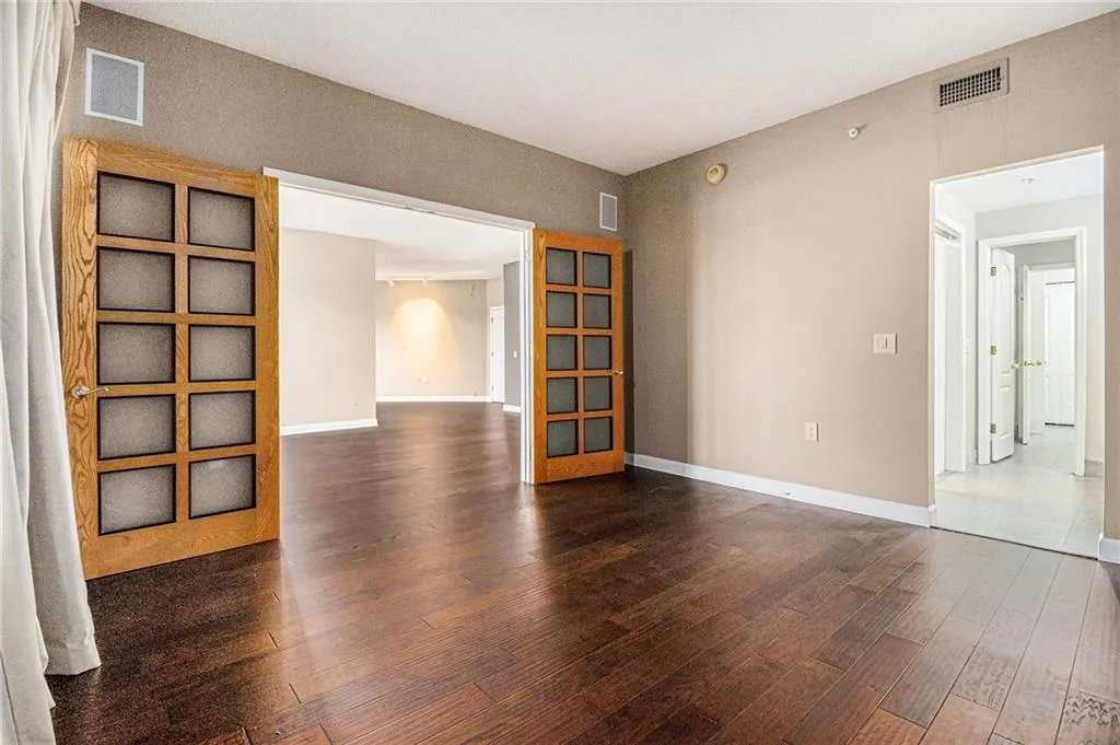 3475 Oak Valley Road Ne Unit 770, Atlanta, Georgia 30326, 1 Bedroom Bedrooms, ,1 BathroomBathrooms,Residential,For Sale,3475 Oak Valley Road Ne Unit 770,7627873