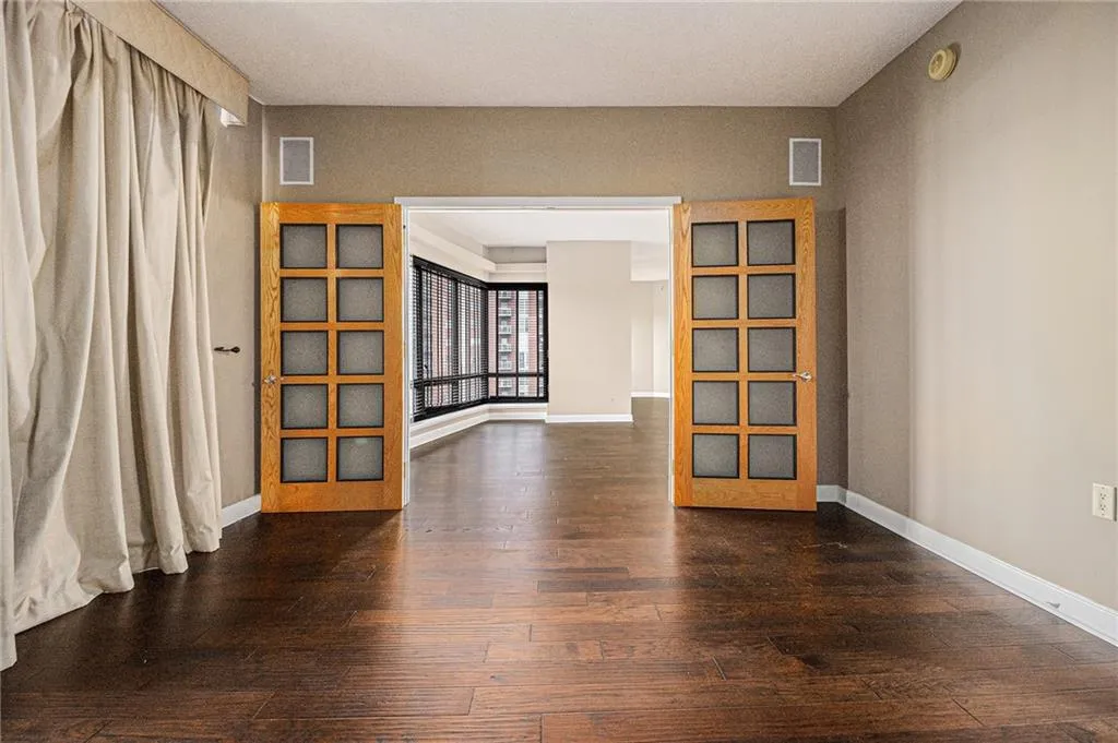 3475 Oak Valley Road Ne Unit 770, Atlanta, Georgia 30326, 1 Bedroom Bedrooms, ,1 BathroomBathrooms,Residential,For Sale,3475 Oak Valley Road Ne Unit 770,7627873