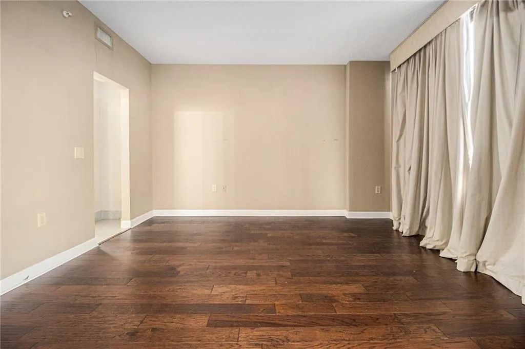 3475 Oak Valley Road Ne Unit 770, Atlanta, Georgia 30326, 1 Bedroom Bedrooms, ,1 BathroomBathrooms,Residential,For Sale,3475 Oak Valley Road Ne Unit 770,7627873
