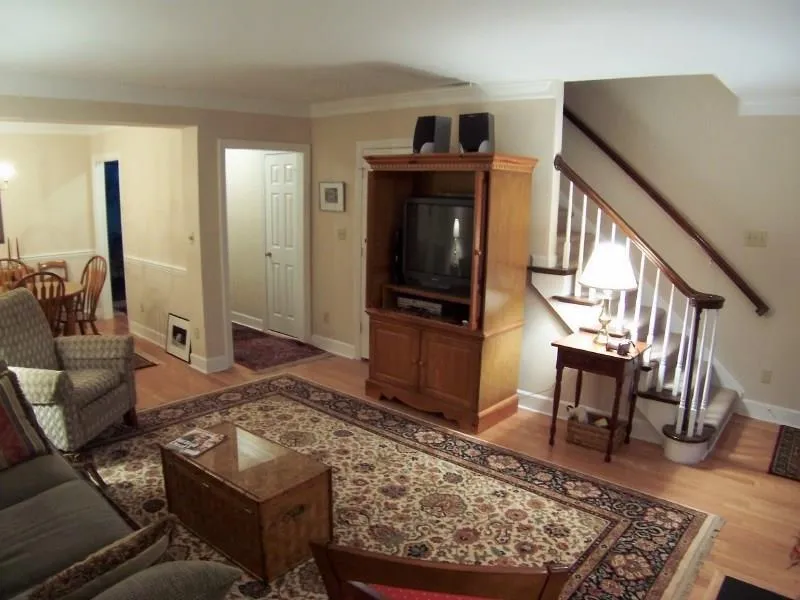 7500 Roswell Road Unit 86, Sandy Springs, Georgia 30350, 2 Bedrooms Bedrooms, ,2 BathroomsBathrooms,Residential,Sold,7500 Roswell Road Unit 86,5702897