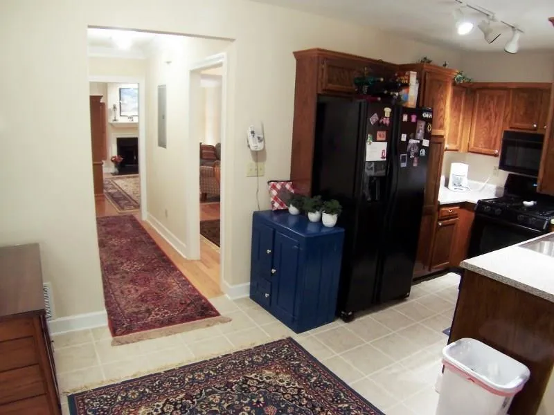 7500 Roswell Road Unit 86, Sandy Springs, Georgia 30350, 2 Bedrooms Bedrooms, ,2 BathroomsBathrooms,Residential,Sold,7500 Roswell Road Unit 86,5702897