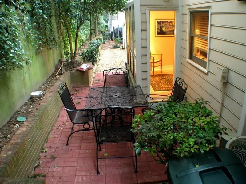 7500 Roswell Road Unit 86, Sandy Springs, Georgia 30350, 2 Bedrooms Bedrooms, ,2 BathroomsBathrooms,Residential,Sold,7500 Roswell Road Unit 86,5702897