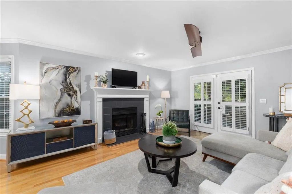 1601 Defoors Landing Nw, Atlanta, Georgia 30318, 2 Bedrooms Bedrooms, ,2 BathroomsBathrooms,Residential,For Sale,1601 Defoors Landing Nw,7646774