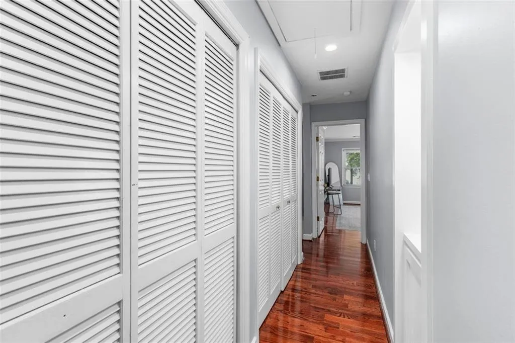 1601 Defoors Landing Nw, Atlanta, Georgia 30318, 2 Bedrooms Bedrooms, ,2 BathroomsBathrooms,Residential,For Sale,1601 Defoors Landing Nw,7646774