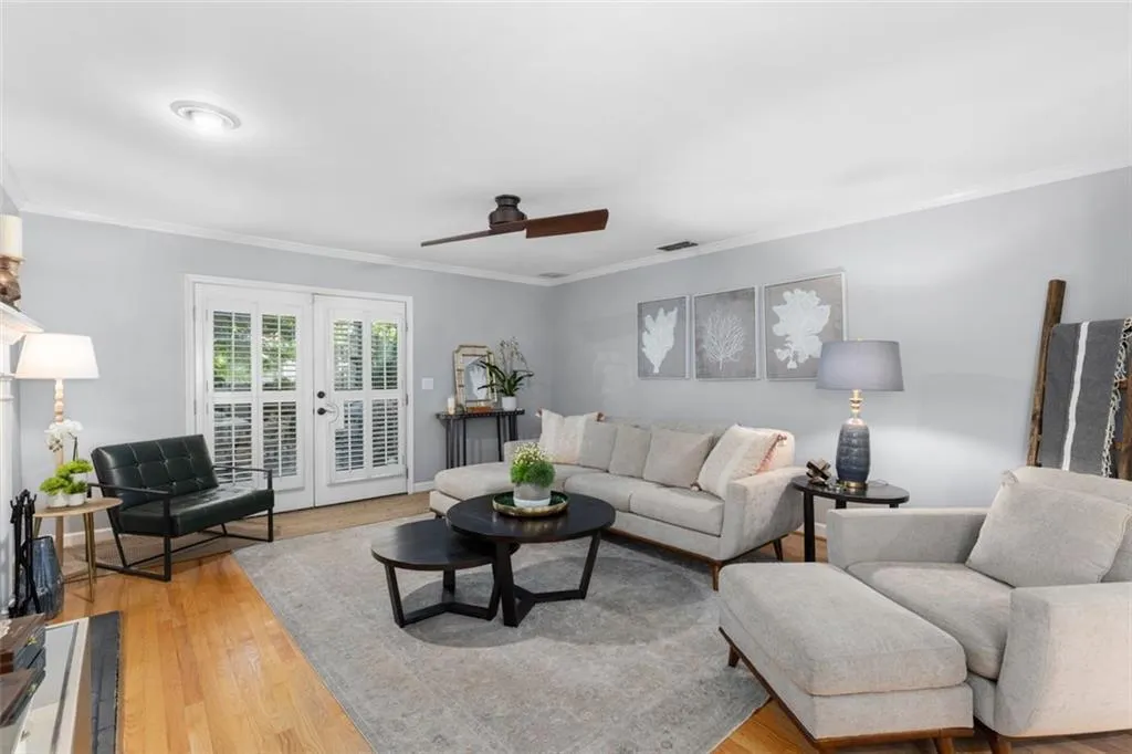 1601 Defoors Landing Nw, Atlanta, Georgia 30318, 2 Bedrooms Bedrooms, ,2 BathroomsBathrooms,Residential,For Sale,1601 Defoors Landing Nw,7646774