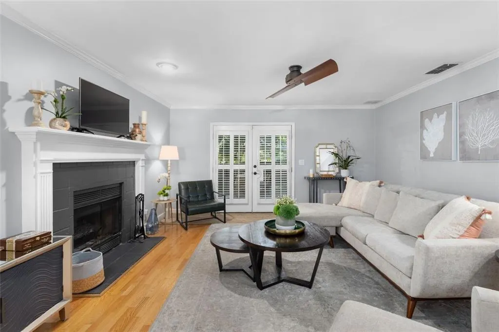 1601 Defoors Landing Nw, Atlanta, Georgia 30318, 2 Bedrooms Bedrooms, ,2 BathroomsBathrooms,Residential,For Sale,1601 Defoors Landing Nw,7646774