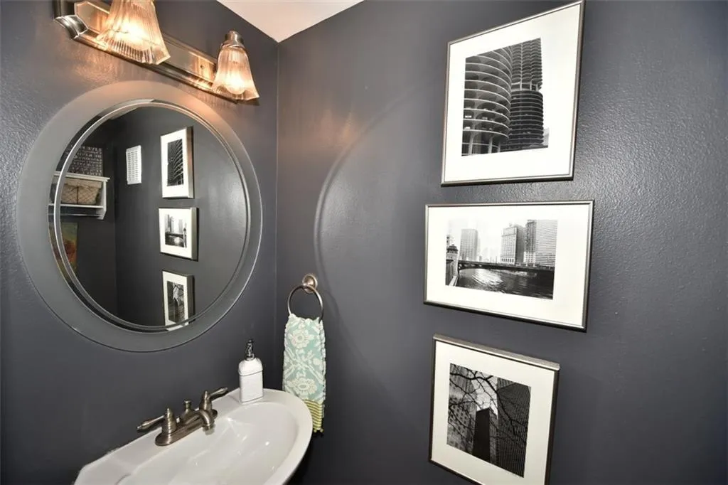 6940 Roswell Road Unit 20a, Atlanta, Georgia 30328, 2 Bedrooms Bedrooms, ,1 BathroomBathrooms,Residential,Sold,6940 Roswell Road Unit 20a,5640284