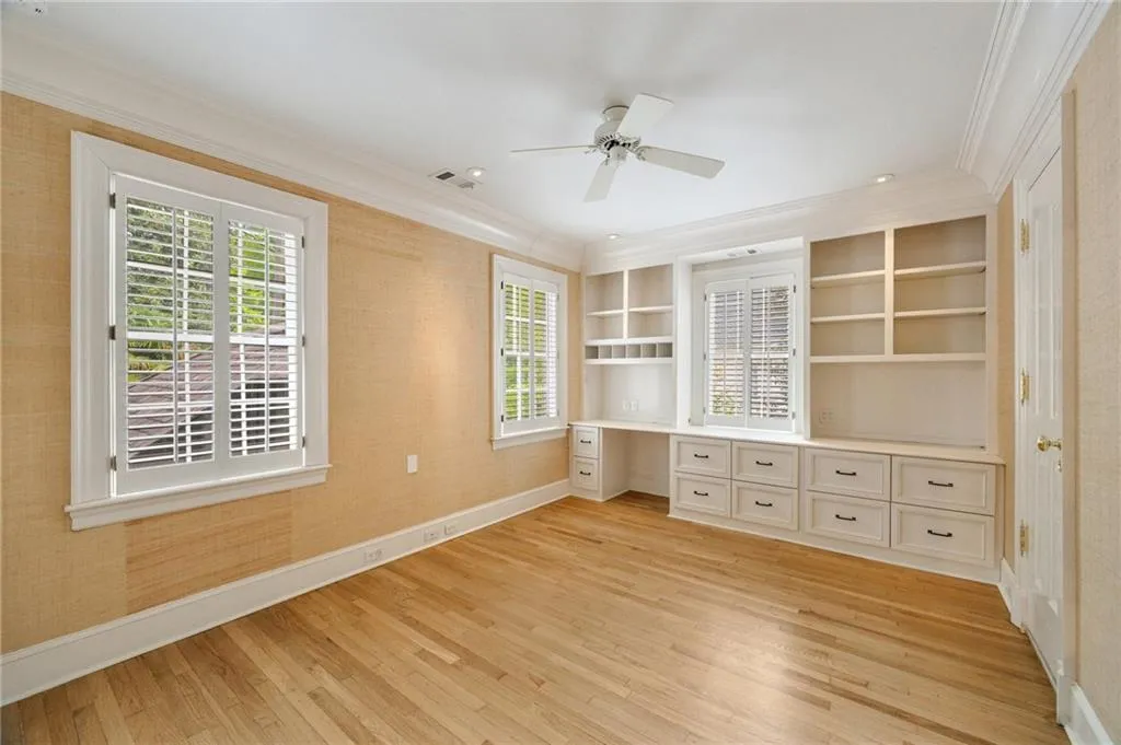 2522 Habersham Road Nw, Atlanta, Georgia 30305, 5 Bedrooms Bedrooms, ,4 BathroomsBathrooms,Residential,For Sale,2522 Habersham Road Nw,7513762