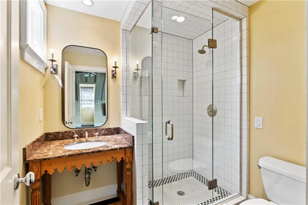 2522 Habersham Road Nw, Atlanta, Georgia 30305, 5 Bedrooms Bedrooms, ,4 BathroomsBathrooms,Residential,For Sale,2522 Habersham Road Nw,7513762