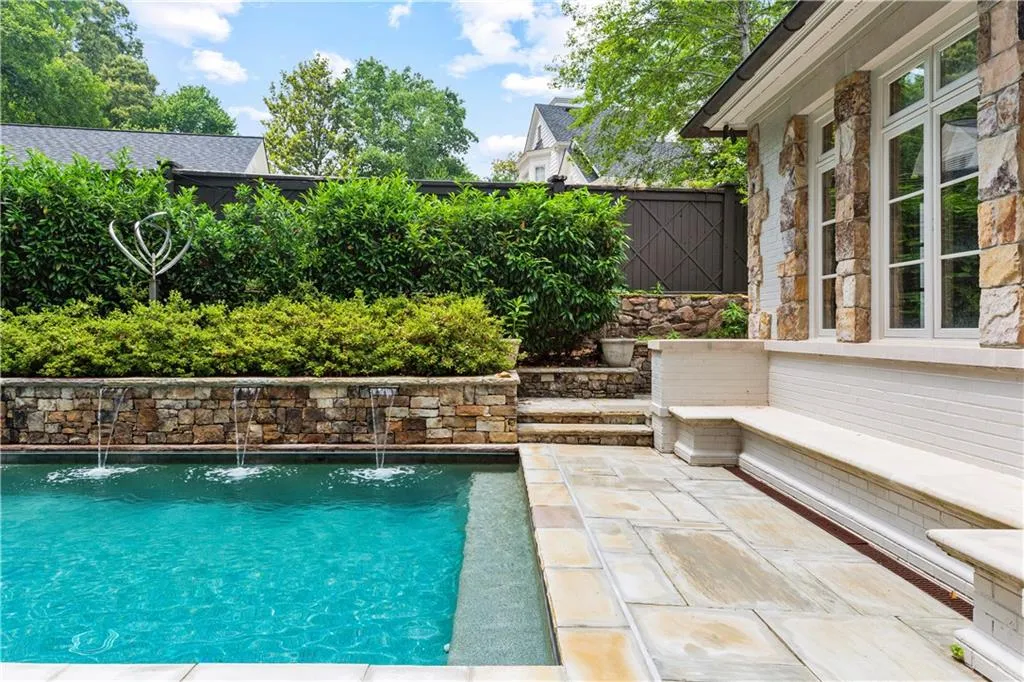2522 Habersham Road Nw, Atlanta, Georgia 30305, 5 Bedrooms Bedrooms, ,4 BathroomsBathrooms,Residential,For Sale,2522 Habersham Road Nw,7513762