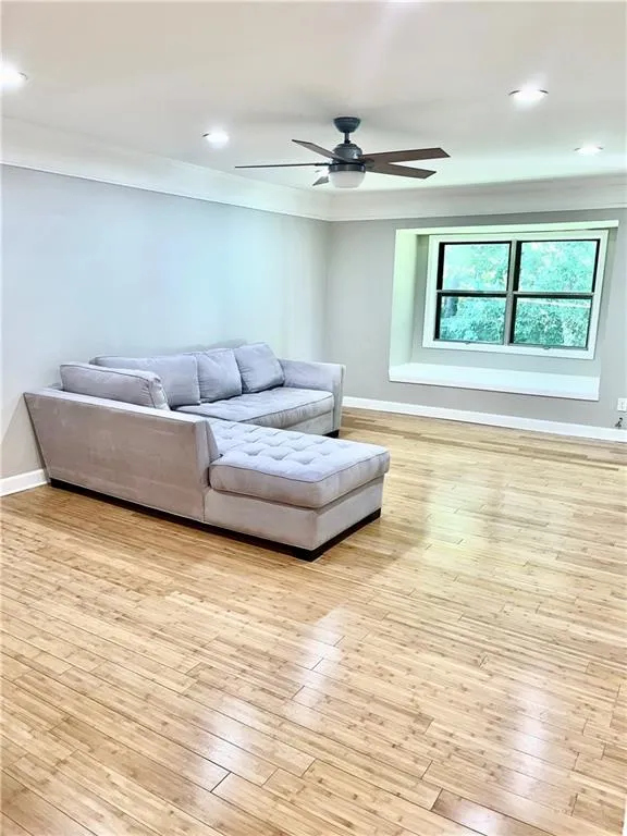 6851 Roswell Rd Road Unit I18, Sandy Springs, Georgia 30328, 3 Bedrooms Bedrooms, ,2 BathroomsBathrooms,Residential,Sold,6851 Roswell Rd Road Unit I18,7070808