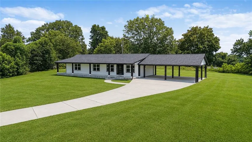 924 Fred Kilcrease Road, Winder, Georgia 30680