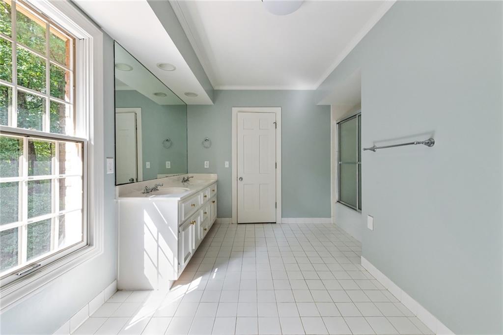 6000 Winterthur Ridge, Sandy Springs, Georgia 30328, 6 Bedrooms Bedrooms, ,6 BathroomsBathrooms,Residential,Sold,6000 Winterthur Ridge,7223427 6000 Winterthur Ridge, Sandy Springs, Georgia 30328, 6 Bedrooms Bedrooms, ,6 BathroomsBathrooms,Residential,Sold,6000 Winterthur Ridge,7223427