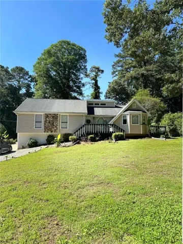 756 Post Road Way, Stone Mountain, Georgia 30088
