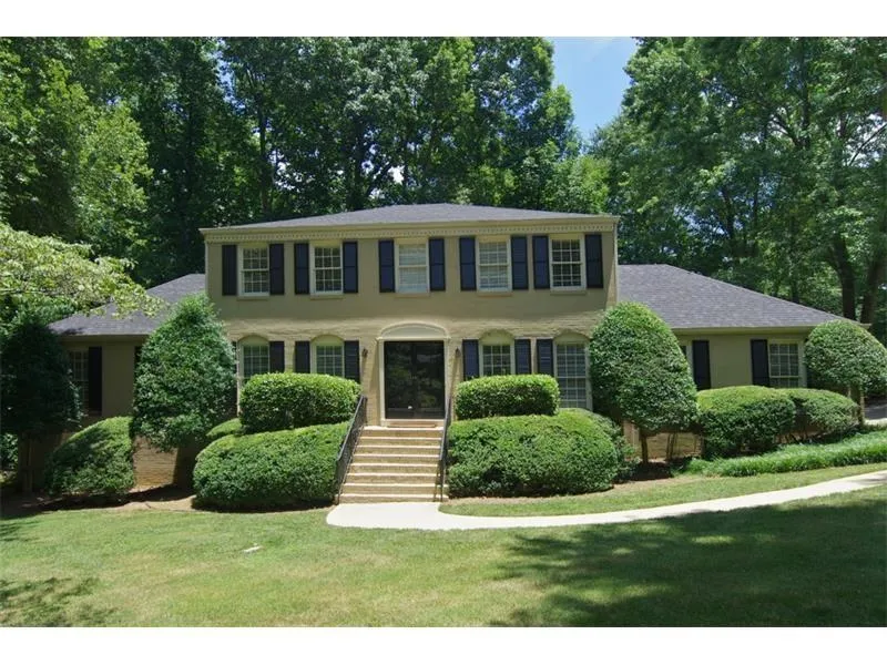 1020 Winding Creek Trail, Sandy Springs, Georgia 30328, 4 Bedrooms Bedrooms, ,3 BathroomsBathrooms,Residential,Sold,1020 Winding Creek Trail,5637013