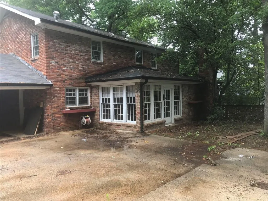 5399 High Point Road, Sandy Springs, Georgia 30342, 4 Bedrooms Bedrooms, ,2 BathroomsBathrooms,Residential,Sold,5399 High Point Road,6029709