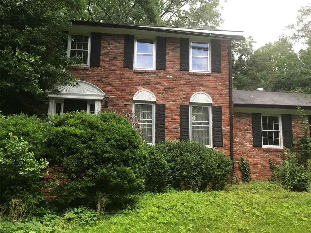 5399 High Point Road, Sandy Springs, Georgia 30342, 4 Bedrooms Bedrooms, ,2 BathroomsBathrooms,Residential,Sold,5399 High Point Road,6029709