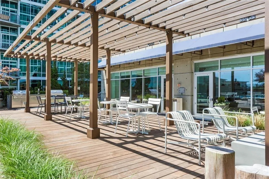 923 Peachtree Street Ne, Atlanta, Georgia 30309, 1 Bedroom Bedrooms, ,1 BathroomBathrooms,Residential,For Sale,923 Peachtree Street Ne,7547778