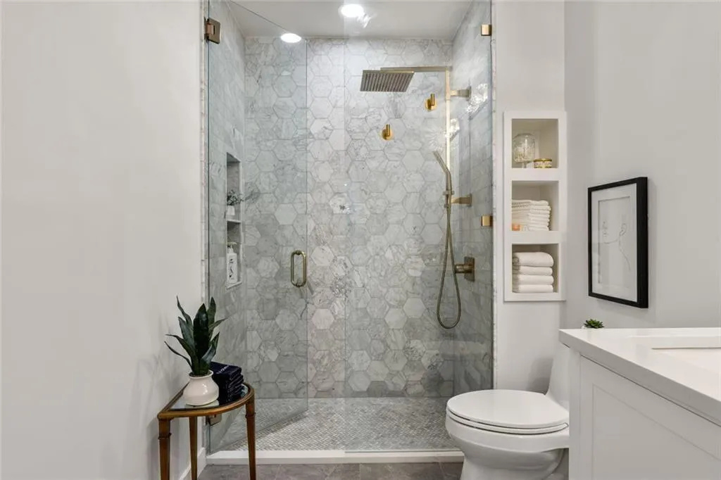 923 Peachtree Street Ne, Atlanta, Georgia 30309, 1 Bedroom Bedrooms, ,1 BathroomBathrooms,Residential,For Sale,923 Peachtree Street Ne,7547778