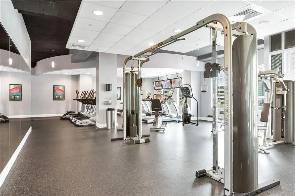 923 Peachtree St Unit 1235-48.jpg