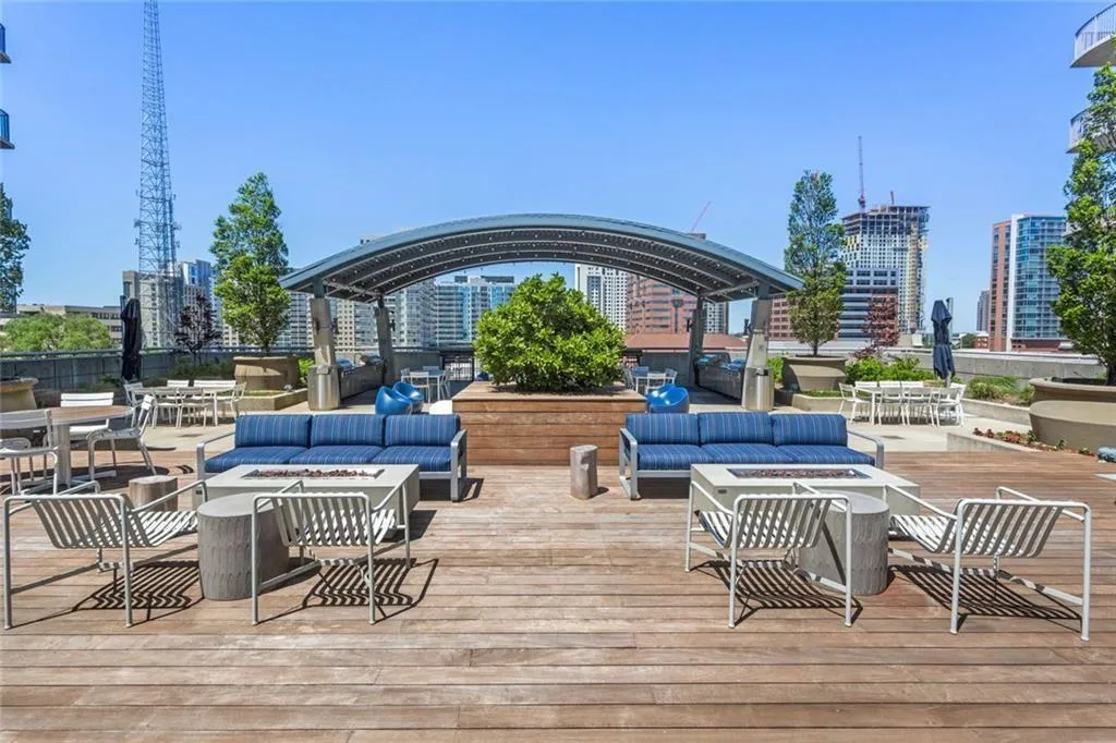 923 Peachtree St Unit 1235-67.jpg