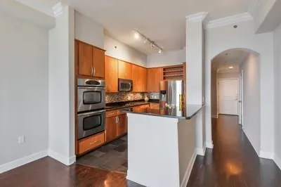 3445 Stratford Road Ne Unit 2101, Atlanta, Georgia 30326, 2 Bedrooms Bedrooms, ,2 BathroomsBathrooms,Residential,Sold,3445 Stratford Road Ne Unit 2101,6092181