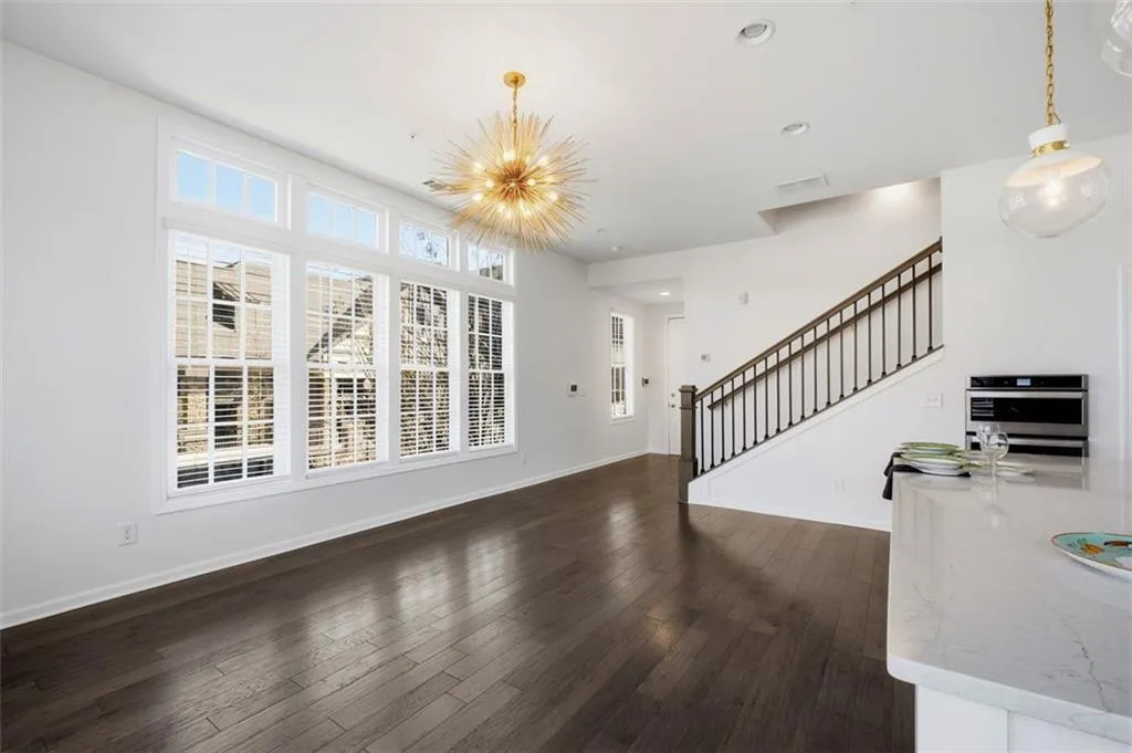 6625 Sterling Drive, Atlanta, Georgia 30328, 1 Bedroom Bedrooms, ,1 BathroomBathrooms,Residential,For Sale,6625 Sterling Drive,7722499