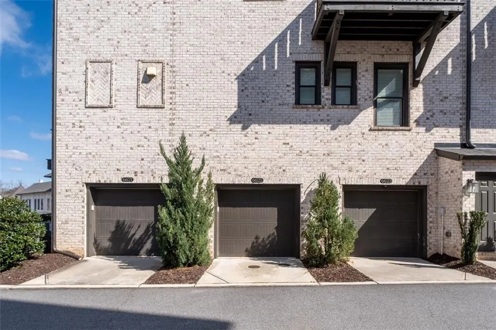 6625 Sterling Drive, Atlanta, Georgia 30328, 1 Bedroom Bedrooms, ,1 BathroomBathrooms,Residential,For Sale,6625 Sterling Drive,7722499
