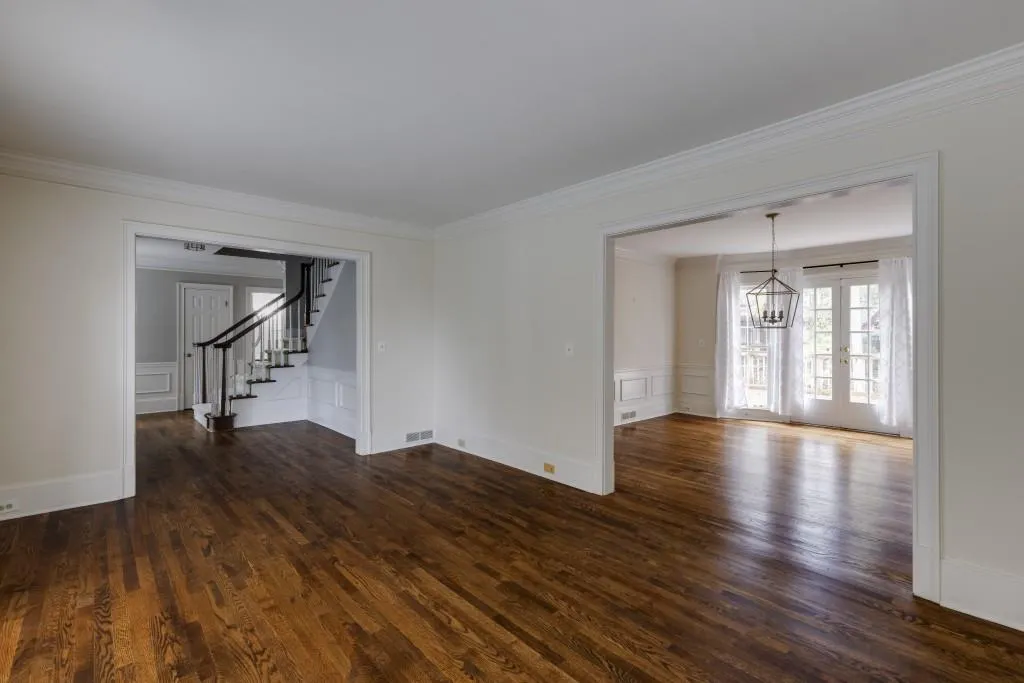 300 Cannady Court, Sandy Springs, Georgia 30350, 5 Bedrooms Bedrooms, ,4 BathroomsBathrooms,Residential,Sold,300 Cannady Court,7489285