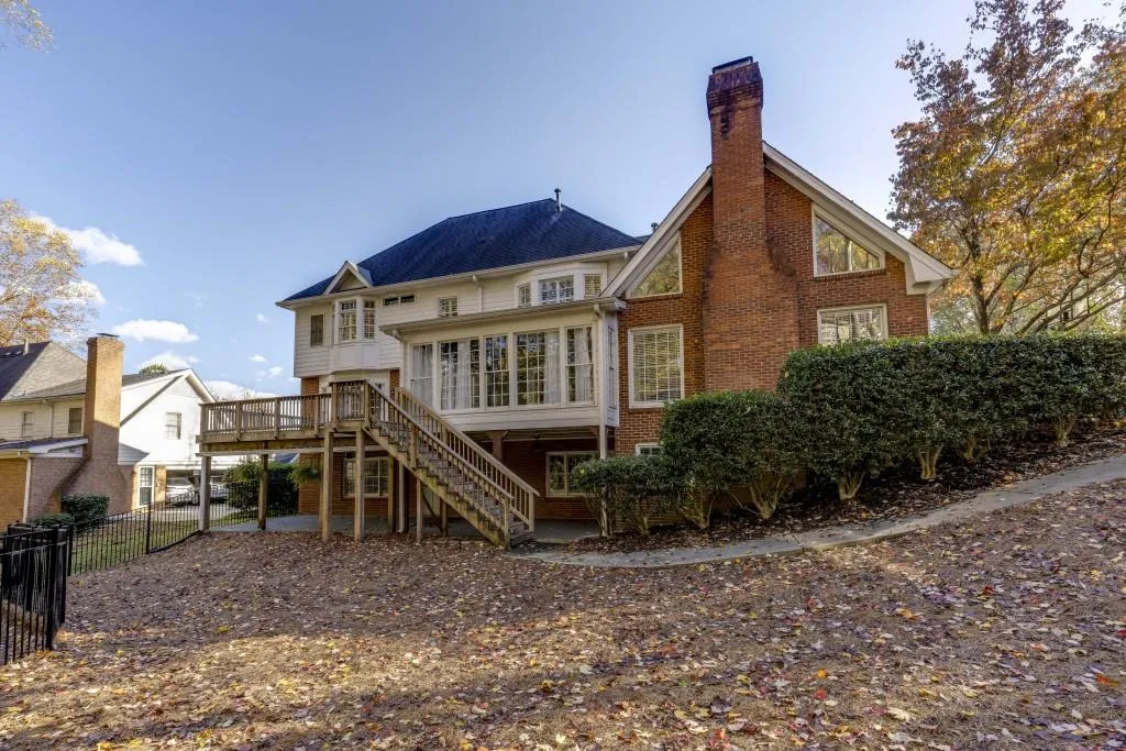 300 Cannady Court, Sandy Springs, Georgia 30350, 5 Bedrooms Bedrooms, ,4 BathroomsBathrooms,Residential,Sold,300 Cannady Court,7489285