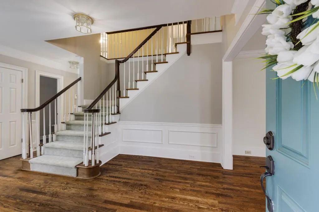 300 Cannady Court, Sandy Springs, Georgia 30350, 5 Bedrooms Bedrooms, ,4 BathroomsBathrooms,Residential,Sold,300 Cannady Court,7489285