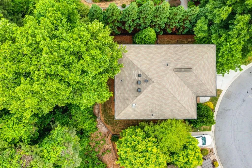 938 Canterbury Lane, Atlanta, Georgia 30324, 4 Bedrooms Bedrooms, ,3 BathroomsBathrooms,Residential,For Sale,938 Canterbury Lane,7520399