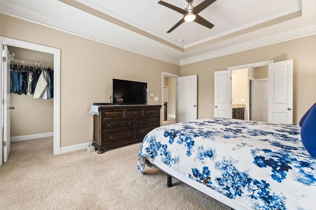 938 Canterbury Lane, Atlanta, Georgia 30324, 4 Bedrooms Bedrooms, ,3 BathroomsBathrooms,Residential,For Sale,938 Canterbury Lane,7520399