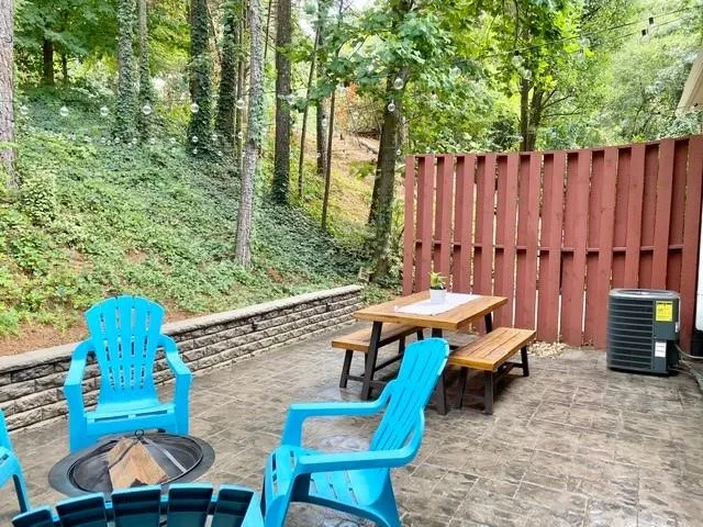 902 Masons Creek Circle, Atlanta, Georgia 30350, 3 Bedrooms Bedrooms, ,2 BathroomsBathrooms,Residential,Sold,902 Masons Creek Circle,6760086