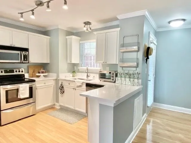 902 Masons Creek Circle, Atlanta, Georgia 30350, 3 Bedrooms Bedrooms, ,2 BathroomsBathrooms,Residential,Sold,902 Masons Creek Circle,6760086