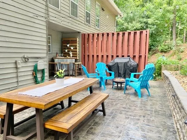 902 Masons Creek Circle, Atlanta, Georgia 30350, 3 Bedrooms Bedrooms, ,2 BathroomsBathrooms,Residential,Sold,902 Masons Creek Circle,6760086