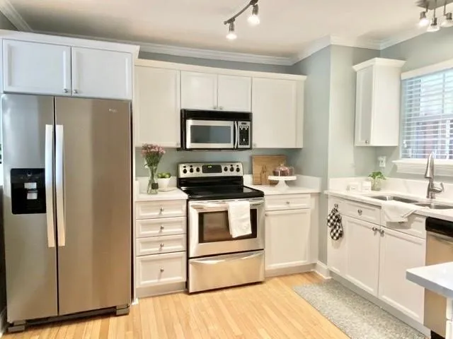 902 Masons Creek Circle, Atlanta, Georgia 30350, 3 Bedrooms Bedrooms, ,2 BathroomsBathrooms,Residential,Sold,902 Masons Creek Circle,6760086