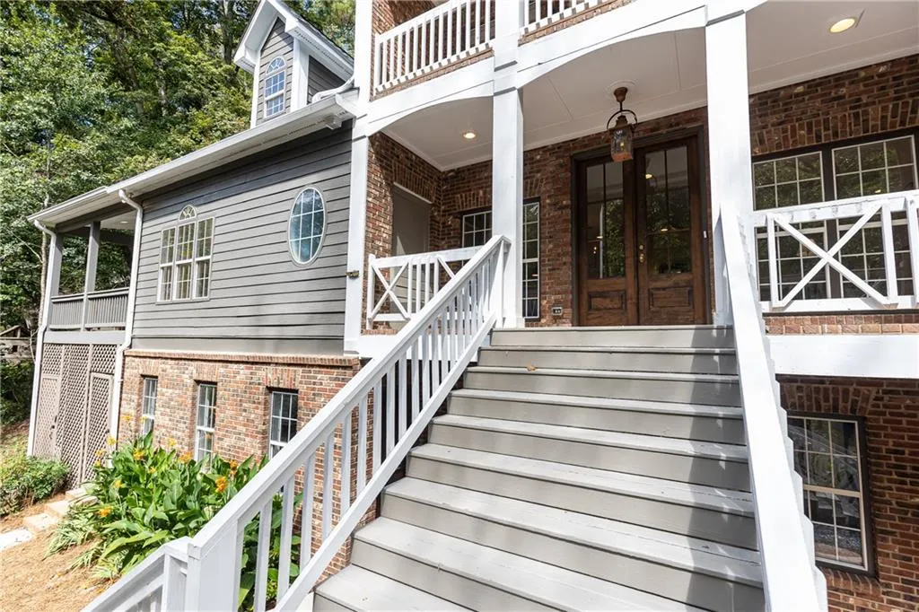 6370 River Chase Circle, Atlanta, Georgia 30328, 6 Bedrooms Bedrooms, ,7 BathroomsBathrooms,Residential,For Sale,6370 River Chase Circle,7665098