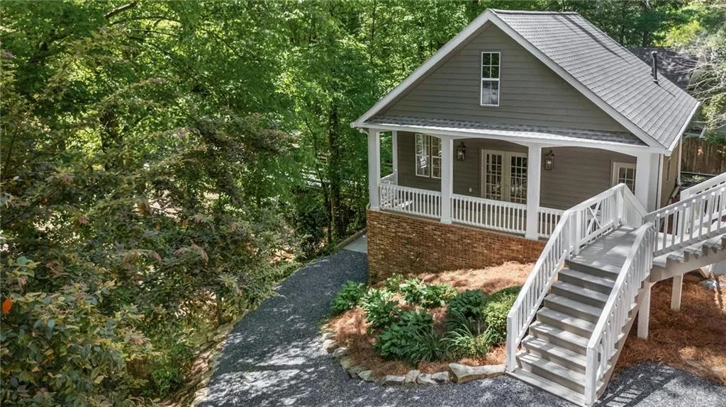 6370 River Chase Circle, Atlanta, Georgia 30328, 6 Bedrooms Bedrooms, ,7 BathroomsBathrooms,Residential,For Sale,6370 River Chase Circle,7665098