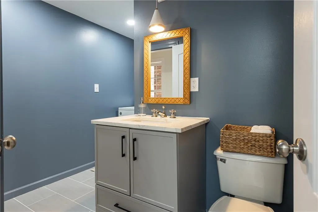 Lower level bath