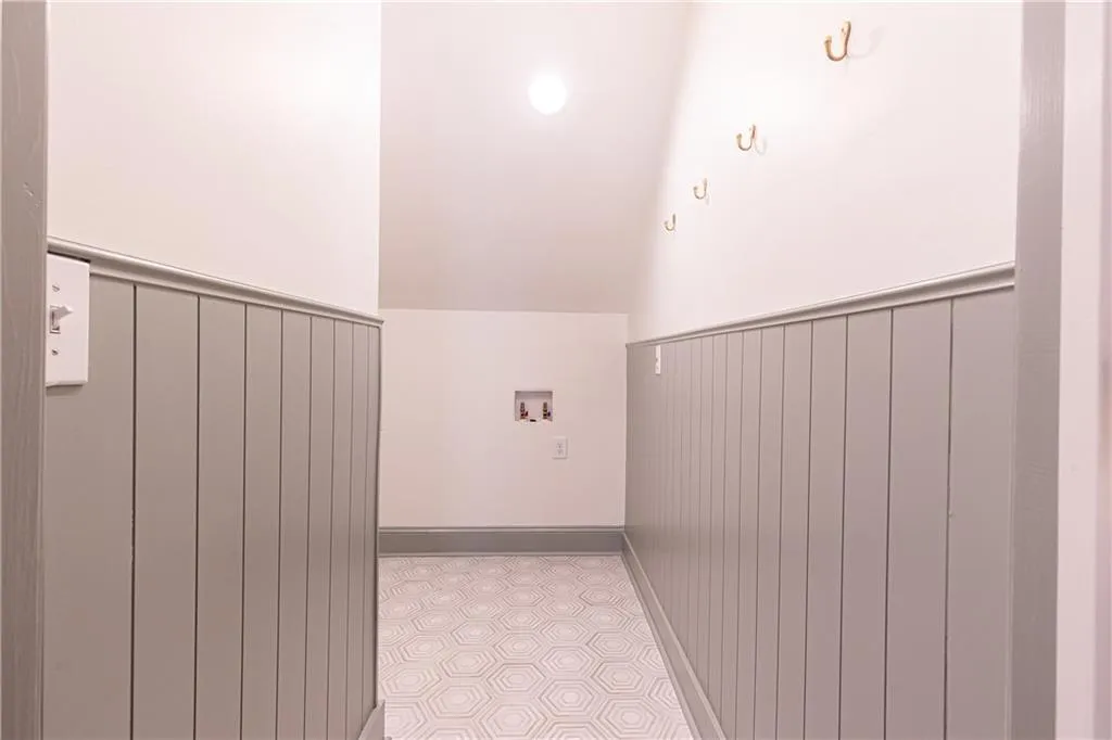 Upper Level Laundry room (1 of 3 laundry rooms)