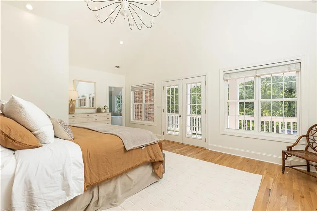 So much light with 2 sets of double windows and french doors