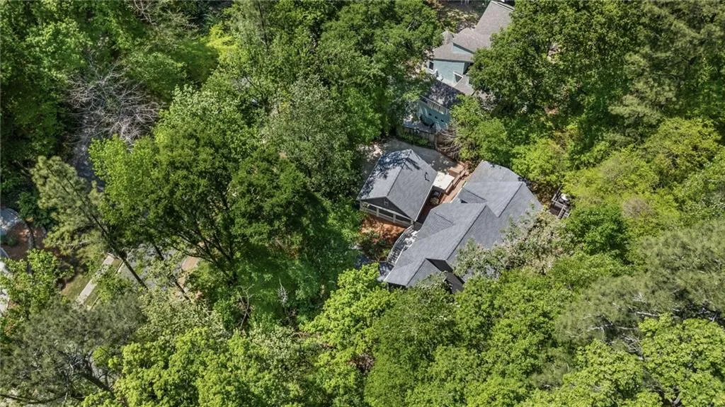 6370 River Chase Circle, Atlanta, Georgia 30328, 6 Bedrooms Bedrooms, ,7 BathroomsBathrooms,Residential,For Sale,6370 River Chase Circle,7665098
