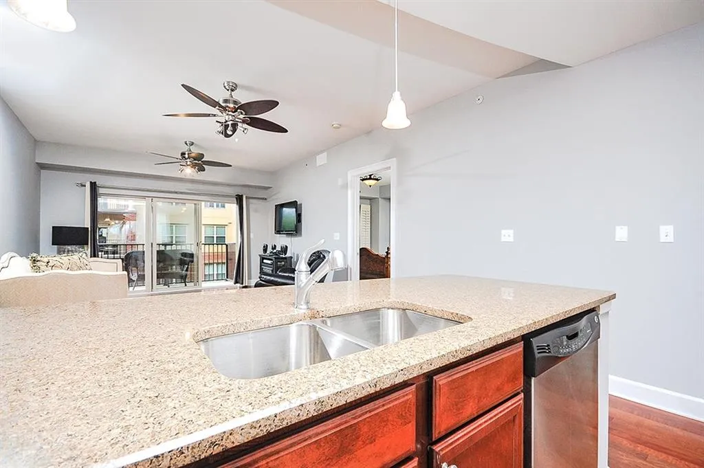 200 River Vista Drive Unit 432, Atlanta, Georgia 30339, 1 Bedroom Bedrooms, ,1 BathroomBathrooms,Residential,Sold,200 River Vista Drive Unit 432,6084469